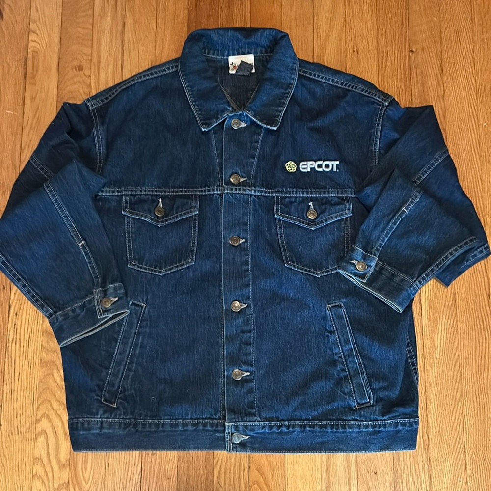 1990s Epcot Walt Disney jean jacket size L. Vintage